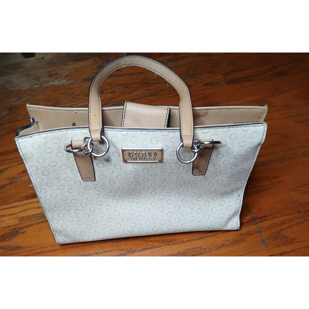 Guess purse